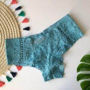 Victoria's Secret The Lacie Floral Lace Cheeky Panty Blue Small NEW